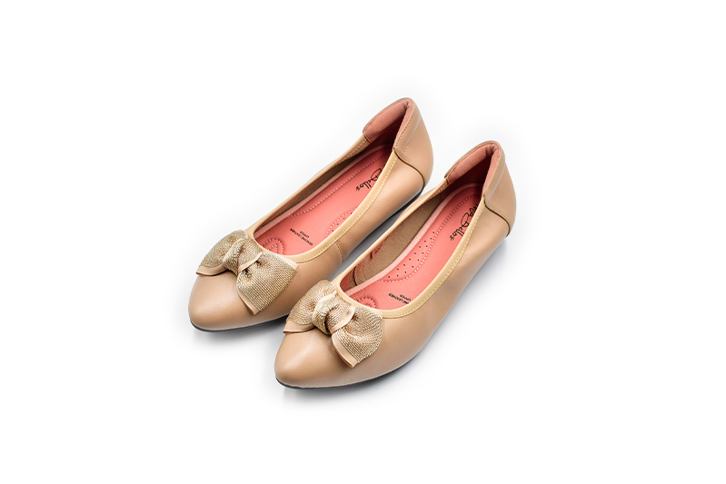 5024 Mia Bellos Comfort Leather Shoe With Ribbon - Image 3
