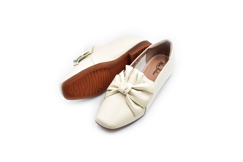 5030 Mia Bellos Comfort Leather Shoe With Ribbon - Image 8