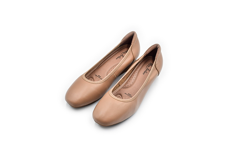 5033 Mia Bellos Comfort Leather Working Shoe - Image 3