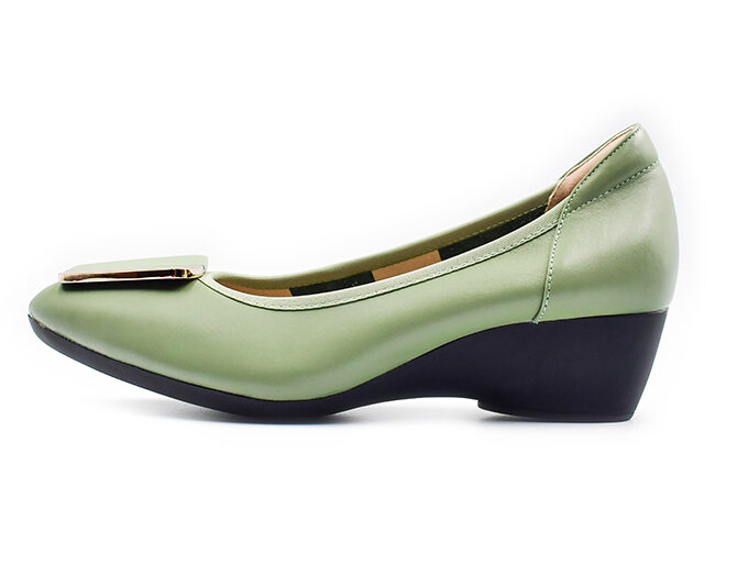 5043 Mia Bellos Comfort Leather Pumps With Buckle